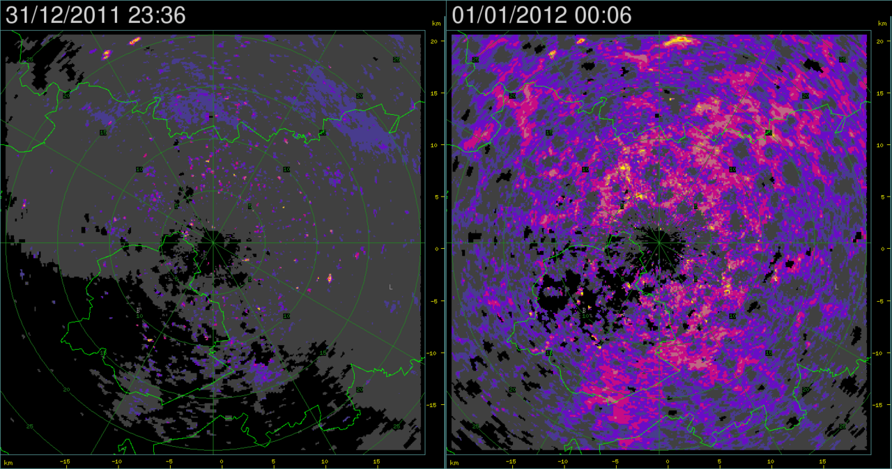 Vlak na middernacht toont de radar duidelijk intense vogelbeweging. Het linkse beeld werd 24 minuten voor middernacht genomen, het rechtse 6 minuten erna. (bron: KMI)